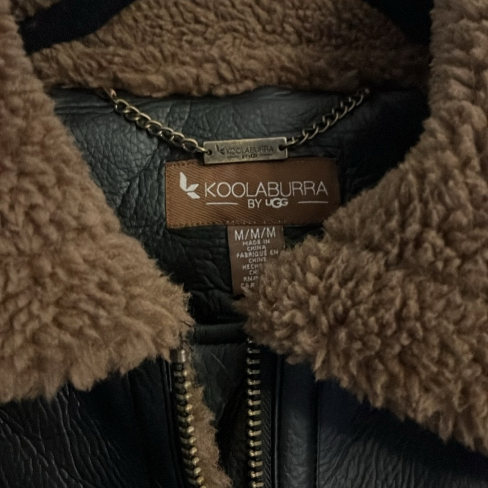 Koolaburra by Ugg Black Leather and Shearling Motorcycle Jacket Medium - Picture 3 of 4